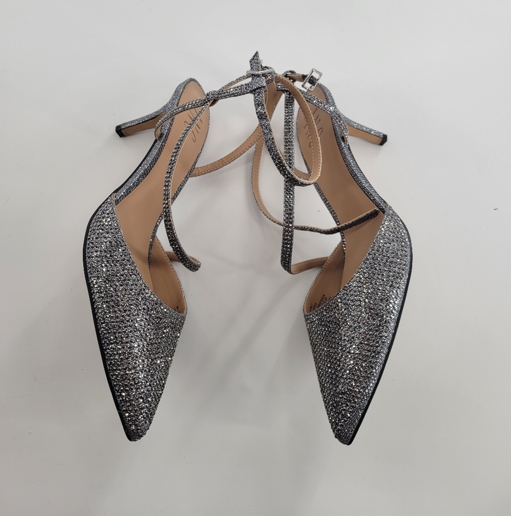 INC Lenii Evening Silver Studded Pumps Size 8‎ - Picture 3 of 7